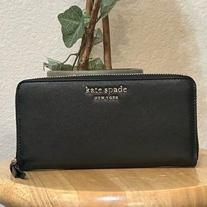 Kate Spade Women Chelsea Large Continental Black Wallet